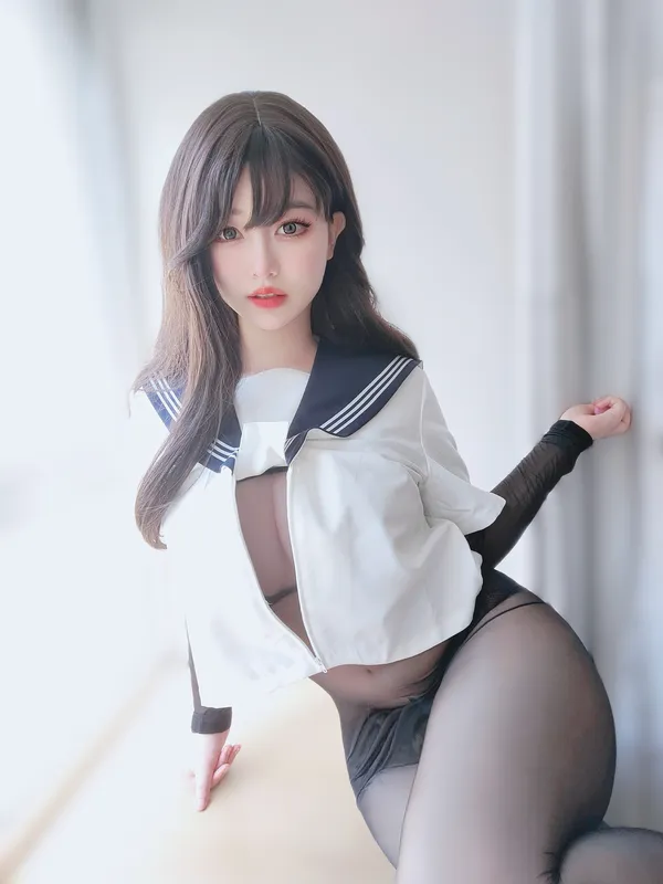 性感水手服妹妹 - 女主K